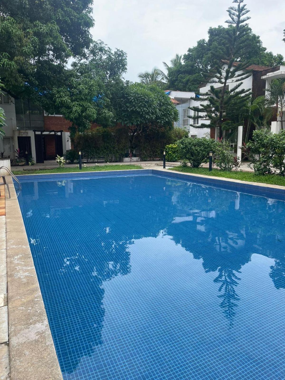 Villa M - Solitude: Beachside Candolim Retreat with Pool Exterior photo